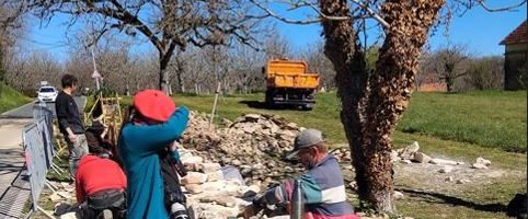 Formation « Pierres Sèches » sur la commune de MEYRALS